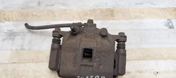 Volkswagen PASSAT B5.5 Front brake caliper
