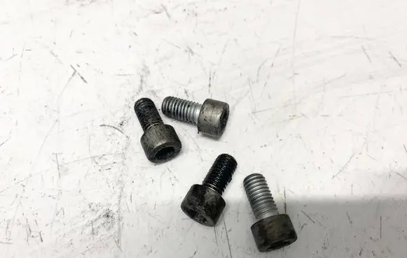 Nuts/bolts