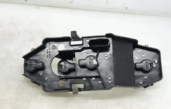 Mini One - Cooper F56 F55 Tail light bulb cover holder 03525130