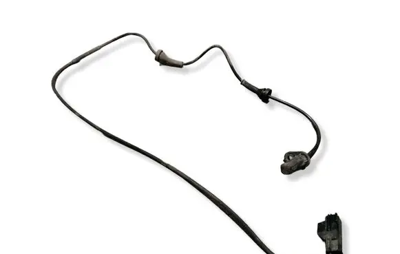 Volvo XC70 ABS brake wheel speed sensor 9467580