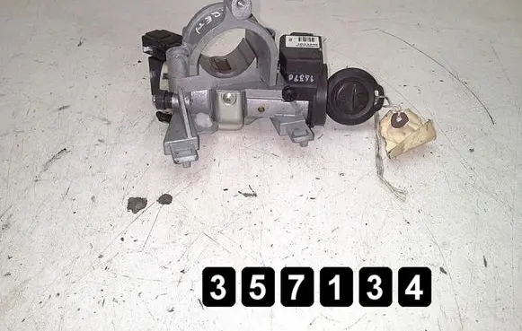 Mitsubishi Colt Ignition lock 4408A010