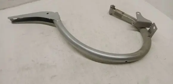 Mercedes-Benz CLS C219 Tailgate/trunk/boot hinge