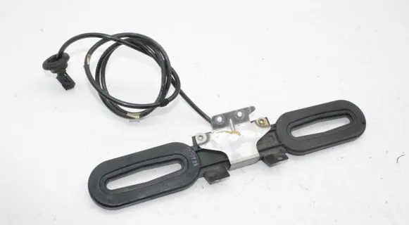 Mercedes-Benz SL R230 Keyless system antenna A2308200475