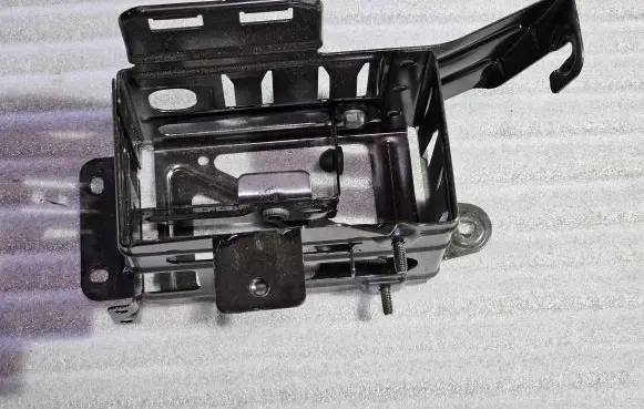 Mercedes-Benz GL X166 Battery bracket A1665400540 A1665458440