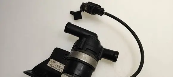 Ford Mondeo MK IV Electric auxiliary coolant/water pump 6G9N8564AF 30780323 9012165E