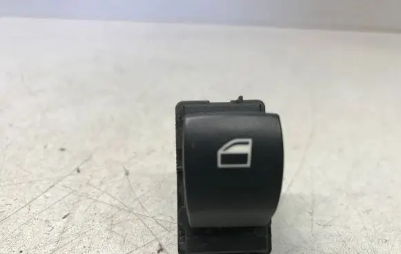 BMW 5 E60 E61 Electric window control switch 6922244