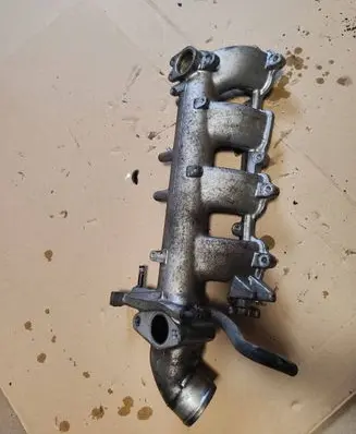 Nissan Almera N16 Intake manifold 140015M300