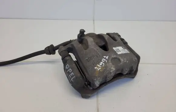 Opel Karl Front wheel hub spindle knuckle 557805026