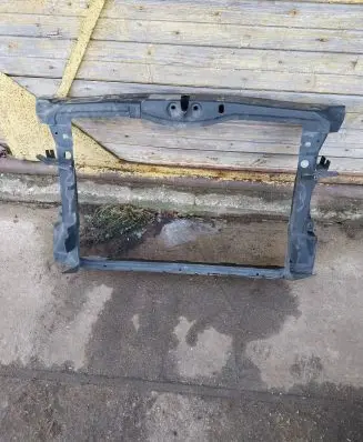 Skoda Octavia Mk2 (1Z) Radiator support slam panel