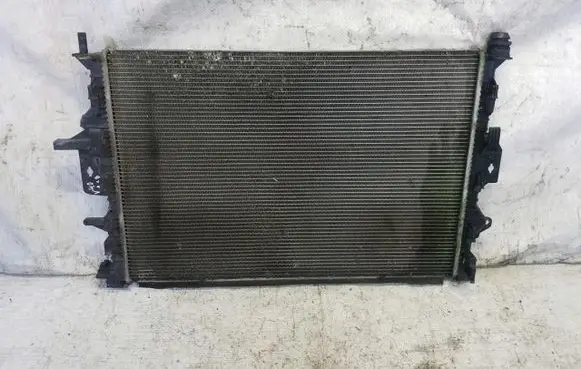 Volvo V40 Coolant radiator