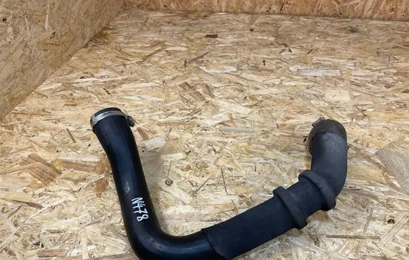 Land Rover Discovery Sport Intercooler hose/pipe BJ326K863AD