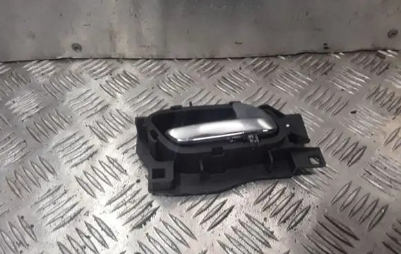 Front door interior handle