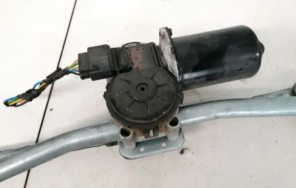 KIA Sportage Wiper motor