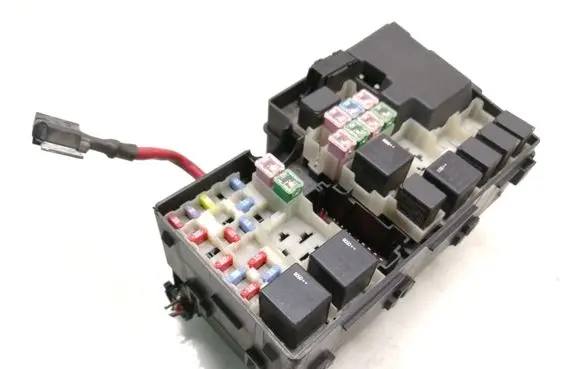 Volvo V50 Fuse module 30679815