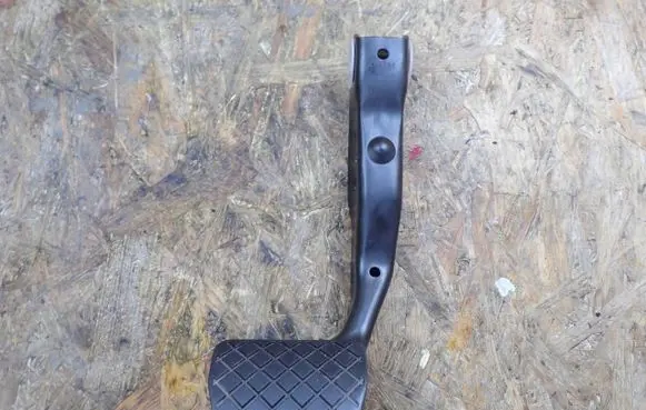 Skoda Octavia Mk3 (5E) Brake pedal