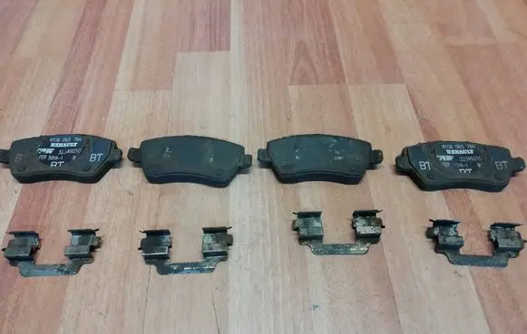Renault Zoe Brake pads (front) 410606576R 410604076R