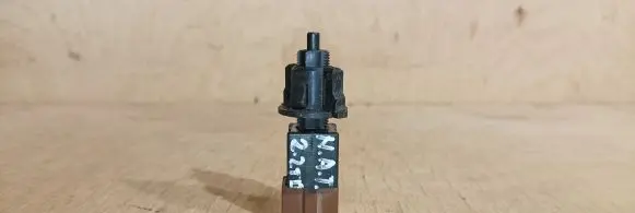 Nissan Almera Tino Brake pedal sensor switch