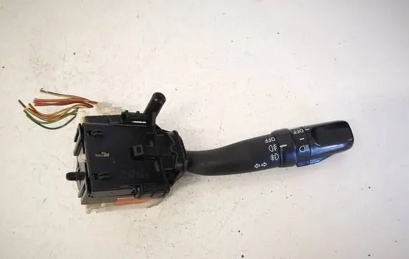 Toyota Avensis T250 Indicator stalk 173650