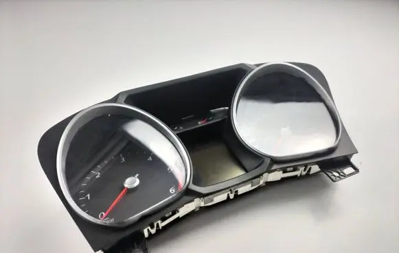 Speedometer (instrument cluster)