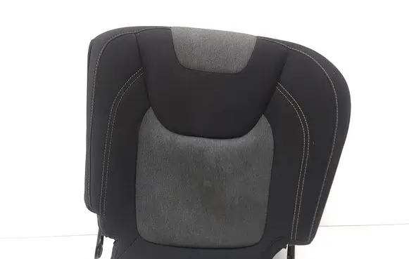Jeep Cherokee Rear seat 