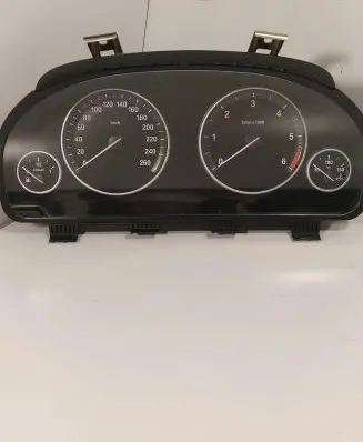BMW 5 F10 F11 Speedometer (instrument cluster) 9285195 17106941 1862424