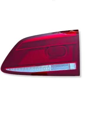 Volkswagen PASSAT B7 Tailgate rear/tail lights 