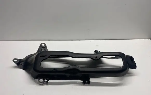 Chevrolet Camaro Tail light part 2051R422