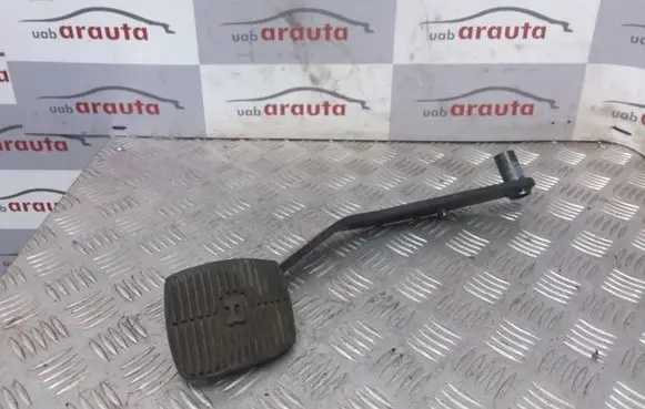 Land Rover Discovery Brake pedal