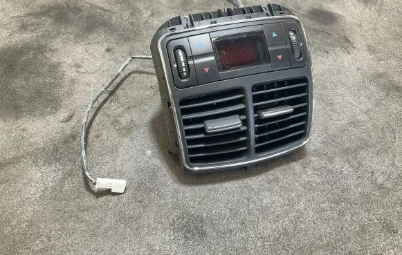 Mercedes-Benz CLS C219 Climate control unit 2118300054 051005 2118302254