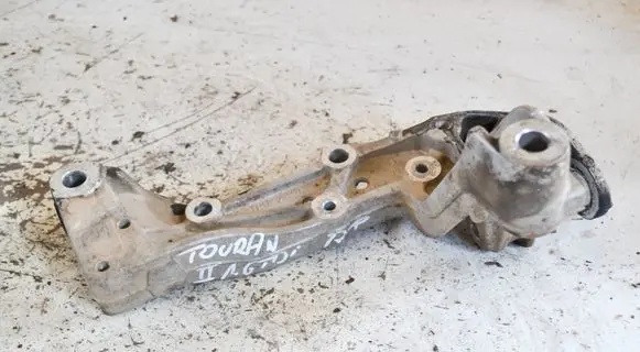 Volkswagen Touran II Front lower control arm/wishbone 1K0199296E