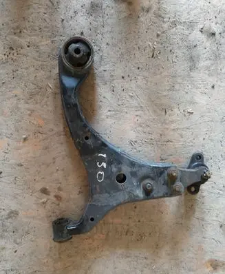 Hyundai i30 Front lower control arm/wishbone