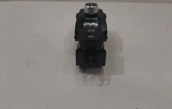 Engine start stop button switch