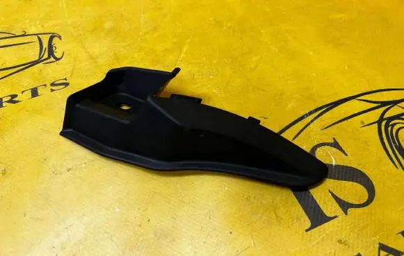 Renault Espace VI Wiper trim 668628257R