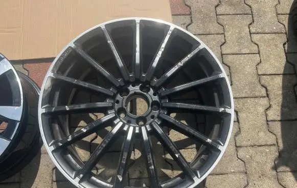 Mercedes-Benz B W247 R21 alloy rim 