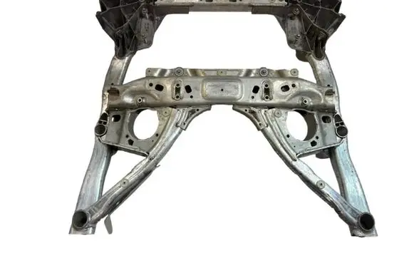 BMW 5 G30 G31 G38 Front subframe 6861106 31106861106 6859493