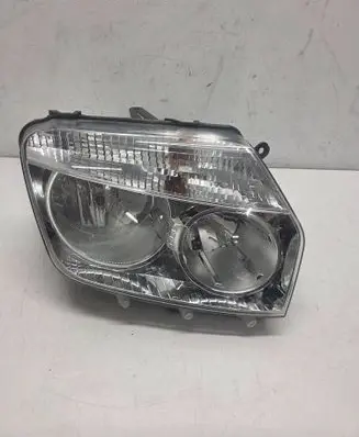 Dacia Duster Headlight/headlamp 260108233R 674405 1752737