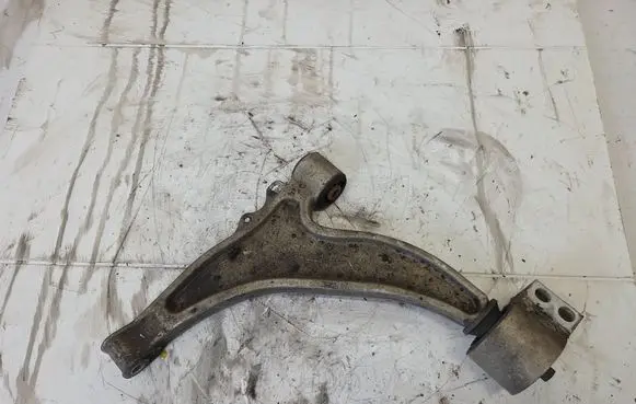 Saab 9-5 Front lower control arm/wishbone 13321449 13360027