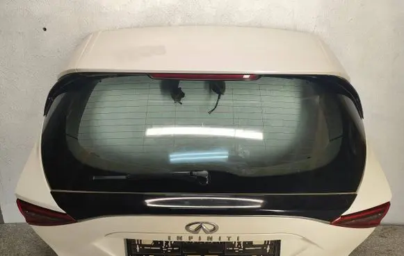Infiniti QX30 Tailgate/trunk/boot lid K01005DAMA