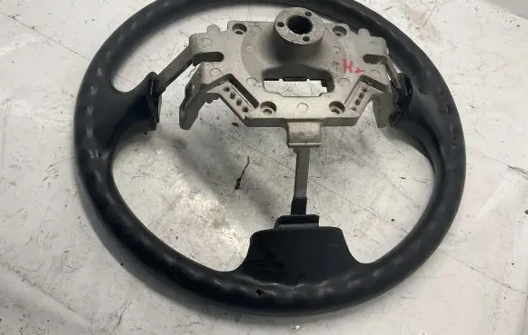 Hyundai Santa Fe Steering wheel