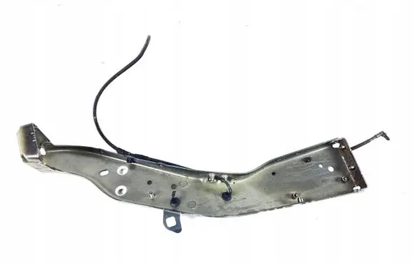 Audi A8 S8 D5 Fender mounting bracket 4N0821132E