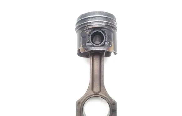 BMW 3 F30 F35 F31 Piston with connecting rod N47D20C