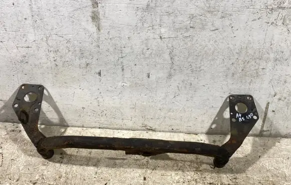 Audi A4 S4 B5 8D Engine mounting bracket 8D0199521D