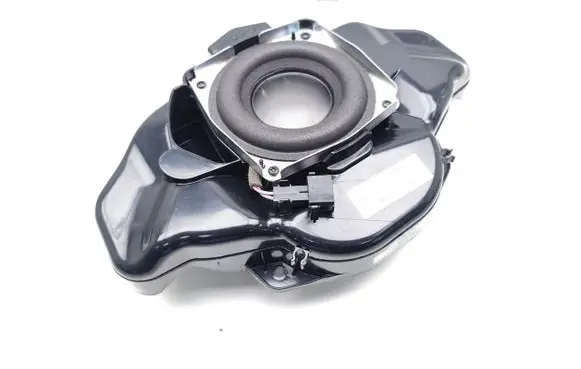 Audi A8 S8 D4 4H Subwoofer speaker 4H0035297 3168510010