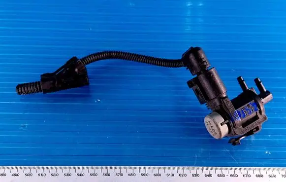 Audi A6 S6 C6 4F Turbo solenoid valve 1J0906283