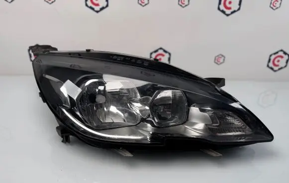 Peugeot 308 Headlight/headlamp 9677522980