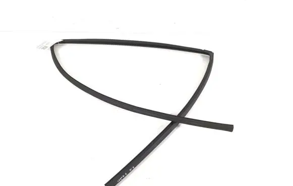 Toyota Verso Other rear door trim element 68152-0F020