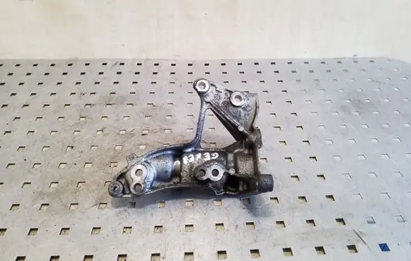 Ford Focus Generator/alternator bracket 9653249480