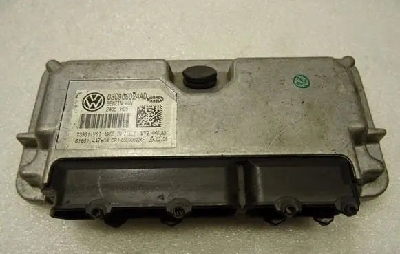 Volkswagen Polo IV 9N3 Engine control unit/module ECU 03C906024AD