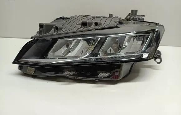 Peugeot 308 Headlight/headlamp 9851673380