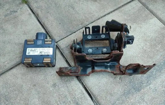 Nissan Qashqai Distronic sensor radar 284384EA5B